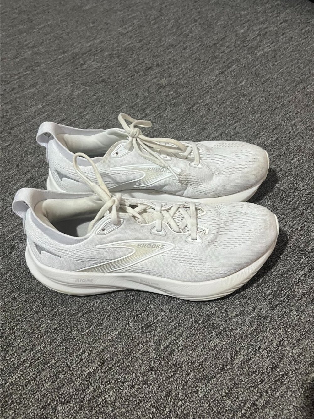 Brooks Glycerin 22 Women's Running Sneakers White 9.5